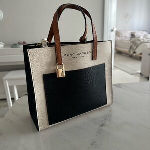 Marc Jacobs Black and Cream Tote Bag